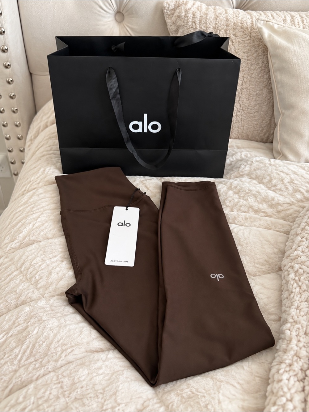 ALO Yoga High-Rise Chocolate Brown Leggings